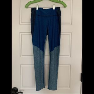 Outdoor Voices Colorblock Skinny Leggings in Blue